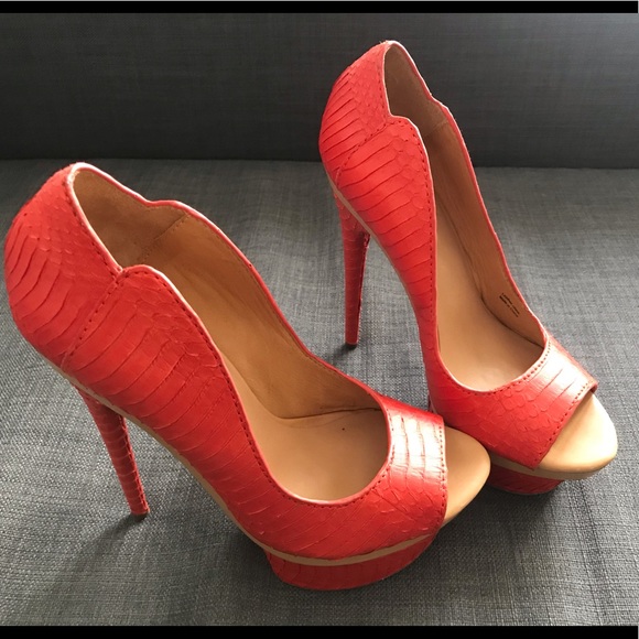 L.A.M.B Peep Toe Heels - Picture 2 of 5